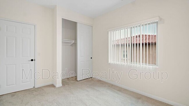 Foto del edificio - 14263 Rios Canyon Rd