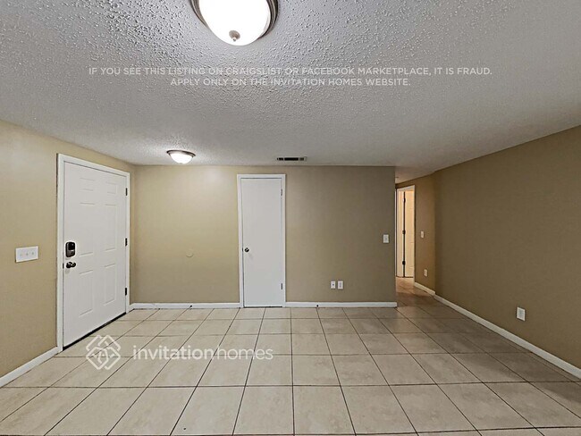 Foto del edificio - 2818 W Shelton Ave