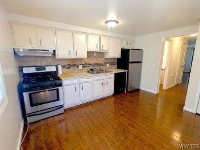 Building Photo - 7 Robin Rd