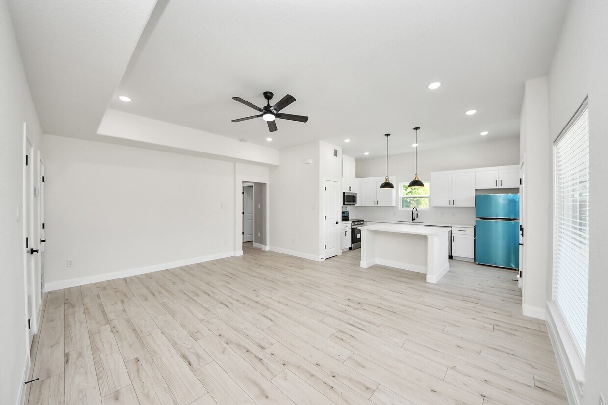 Foto del edificio - 7815 Joy St