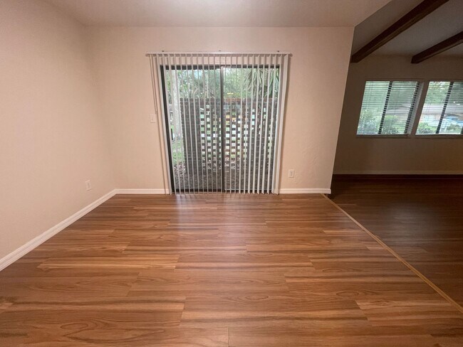 Foto del edificio - 3810 NW 28th Terrace