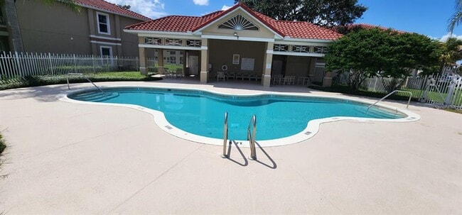Foto del edificio - 2816 Osprey Cove Pl