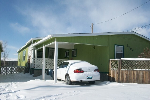 Primary Photo - 2202 Draper Rd