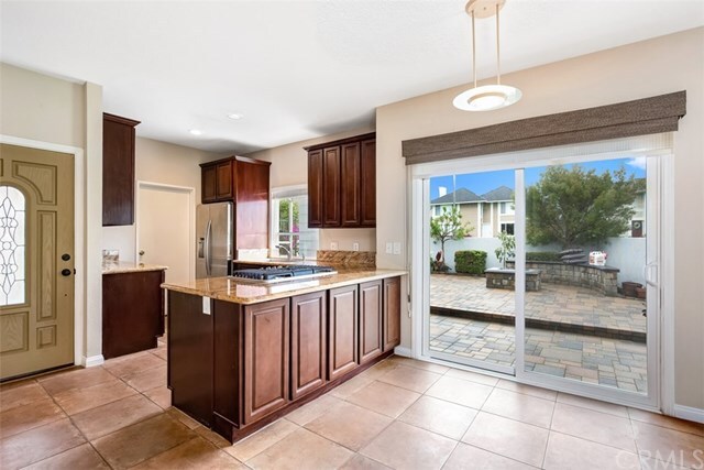 Building Photo - 24482 Lantern Hill Dr