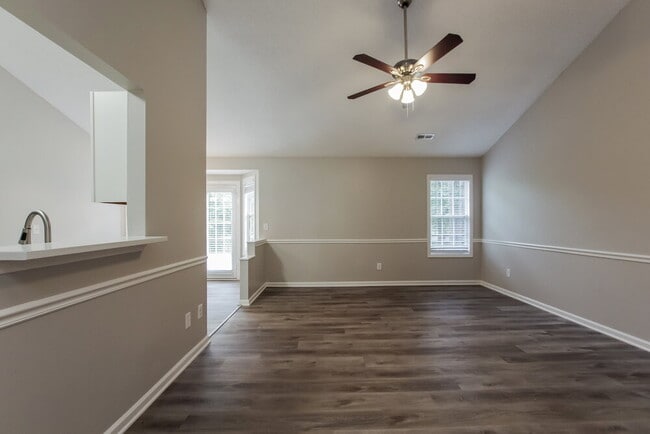 Foto del edificio - 2133 Millstone Ln