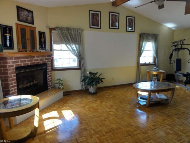 Foto del edificio - 317 Big Bethel Rd