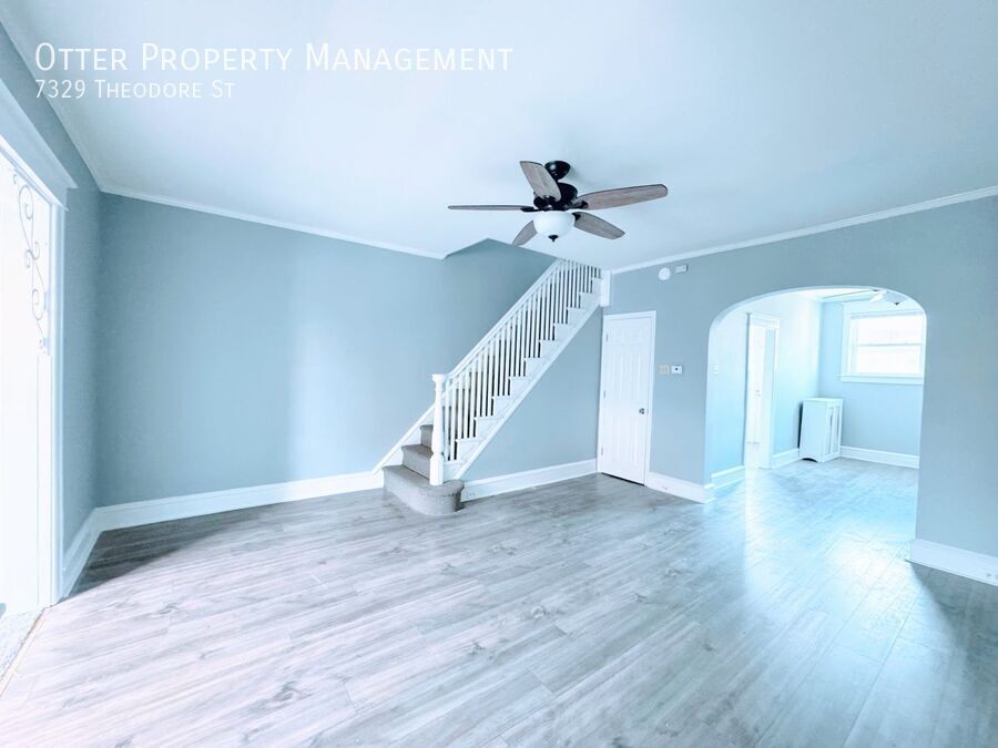 Foto principal - 7329 Theodore St
