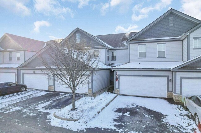 Foto del edificio - 550 Redwood Ln