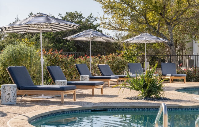 Building Photo - Meritage at Steiner Ranch