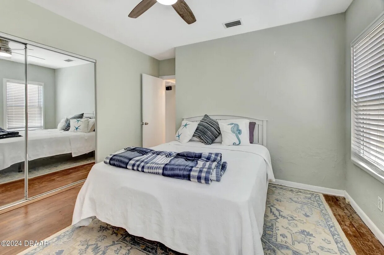 Photo - 518 Hillside Ave (Daytona Beach, FL)