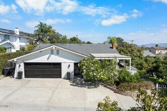 Building Photo - 145 Mesa Dr