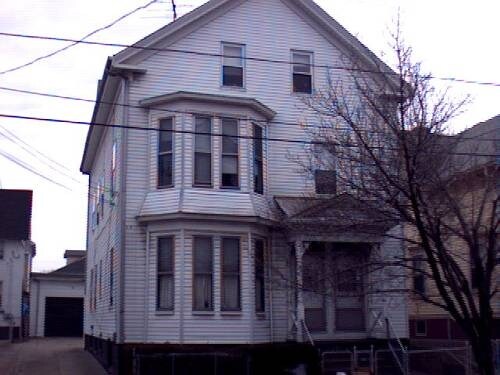 Building Photo - 102-104 Penn St