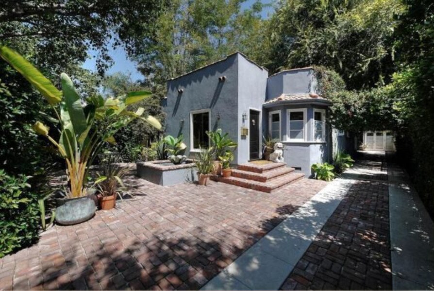 Foto principal - 624 N West Knoll Dr