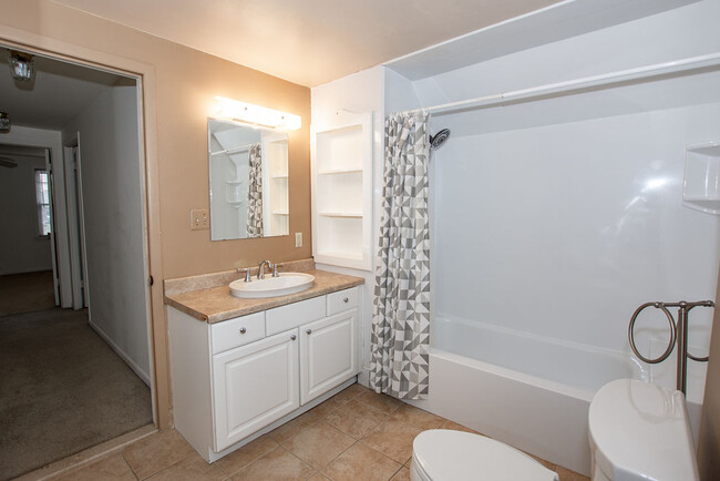 Bathroom - 315 9th St