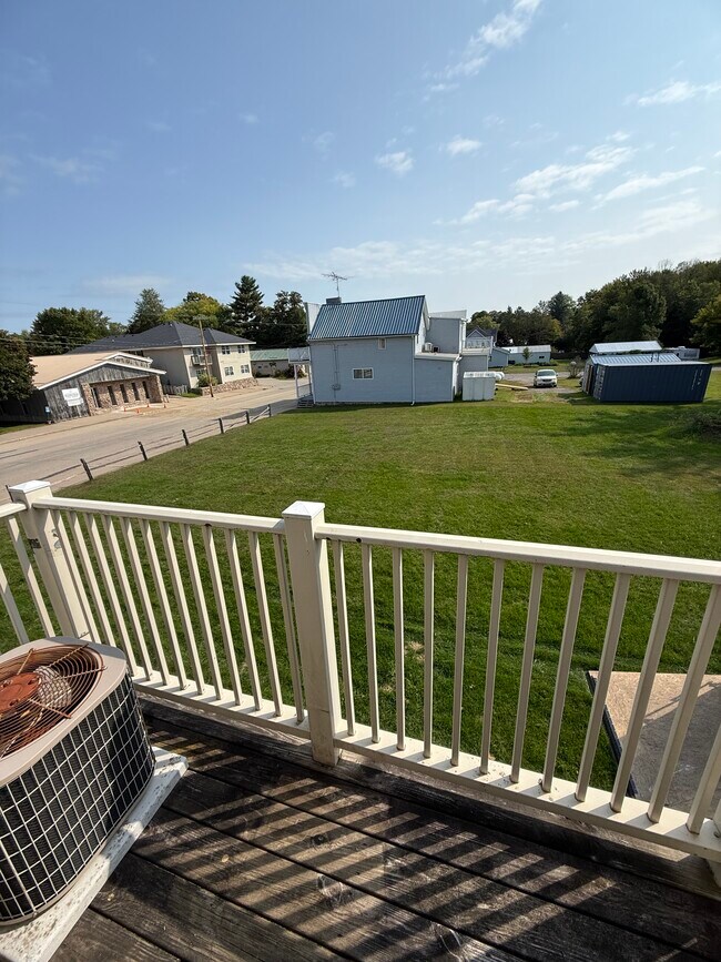 Foto del edificio - 206 W Main St