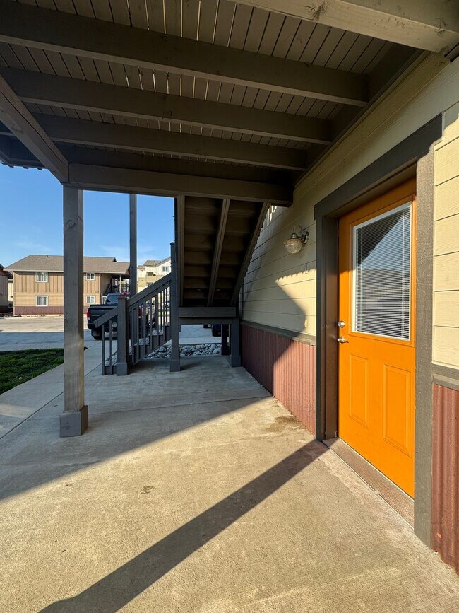 Building Photo - Cambridge Place I - 2217