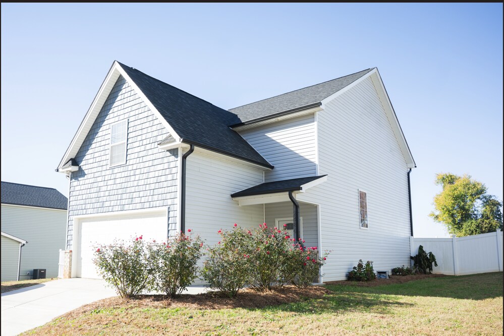 Photo - 2486 Griffith Rd (Winston-Salem, NC)