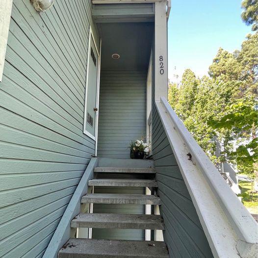 Building Photo - 820 Boardwalk Pl