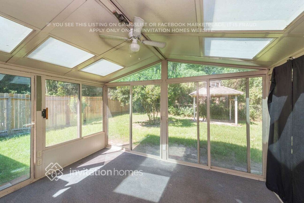 Foto del edificio - 3322 Dawnwood Dr