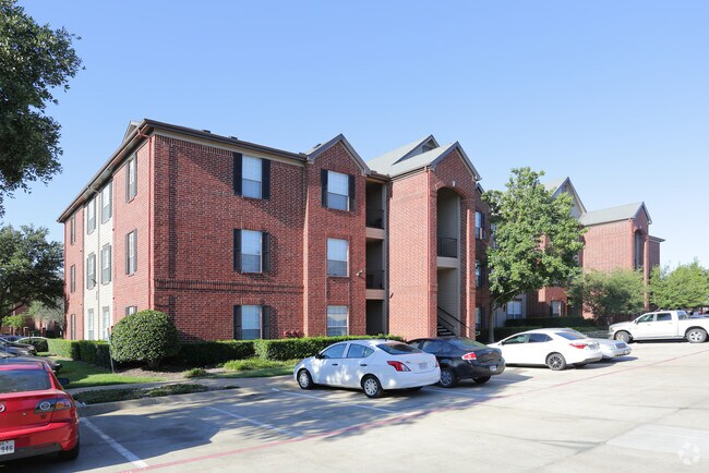 Building Photo - Camden Centreport