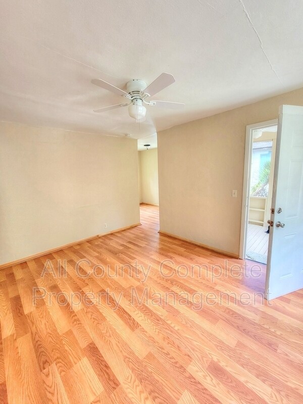 Foto del edificio - 222 Shortreed St