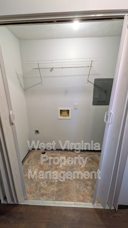 Building Photo - 11 Lair of II