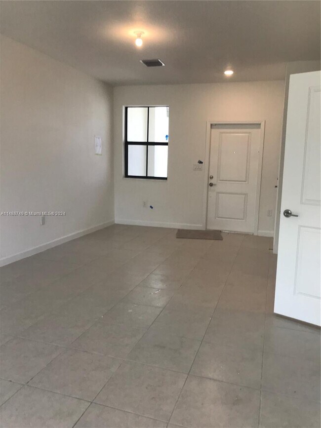 Foto del edificio - 13102 SW 232nd Ln