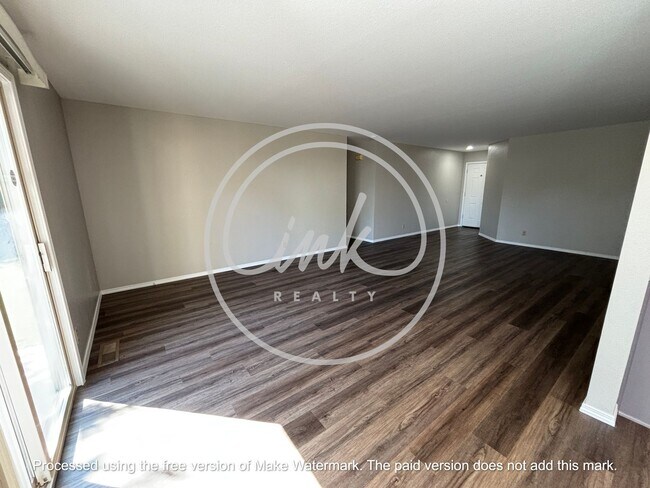 Building Photo - Newly updated Chichester Estates home