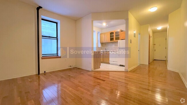 Building Photo - 610 W 150th St