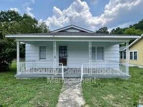 Building Photo - 5417 Holland Ave