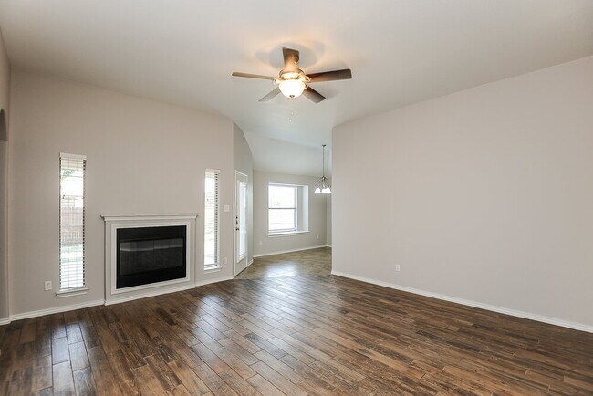 Building Photo - 12329 Hunters Cabin Ct