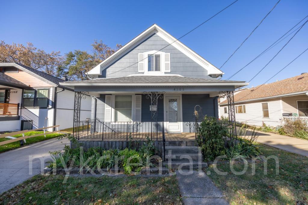 Primary Photo - 4306 Fisher St