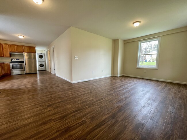 Building Photo - 520 Worthington Ridge