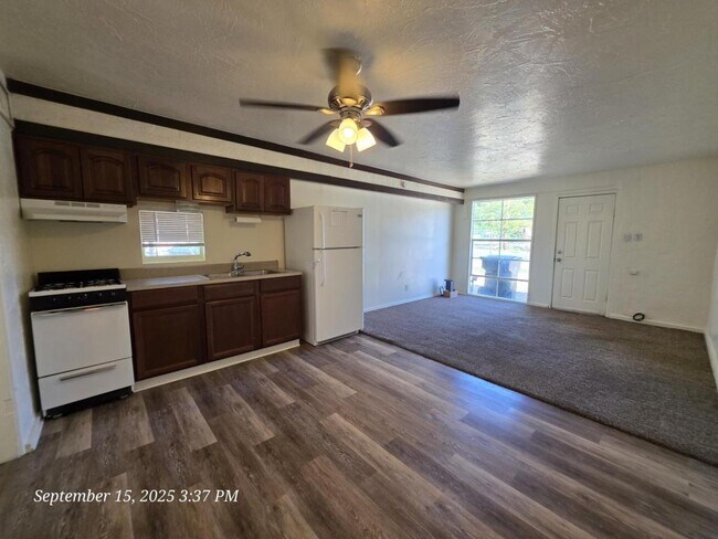 Foto del edificio - 2177 Kingman Ave