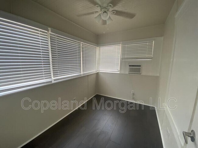 Foto del edificio - 1857 29th Ave N