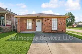 Building Photo - 2501 Delery St