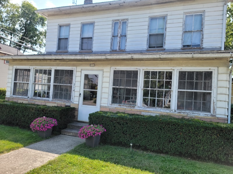214 Fulton St Port Clinton, OH 43452