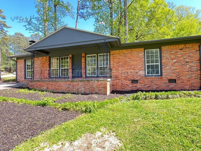 Building Photo - 2170 Beech Valley Dr