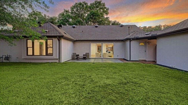 Building Photo - 2630 Bandelier Dr