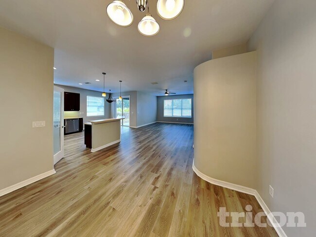 Foto del edificio - 12559 23rd St E