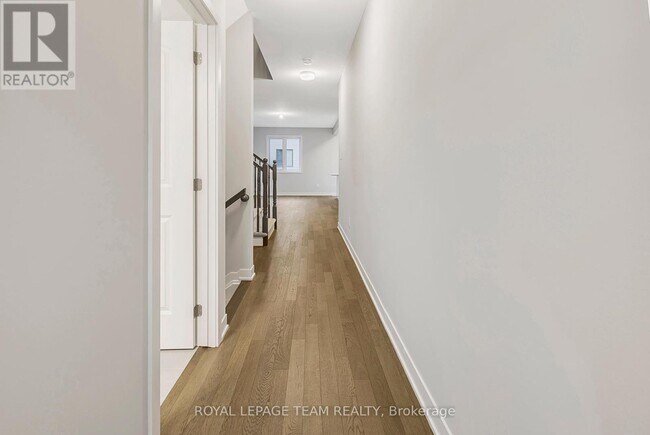 Building Photo - 483 Brigatine Ave