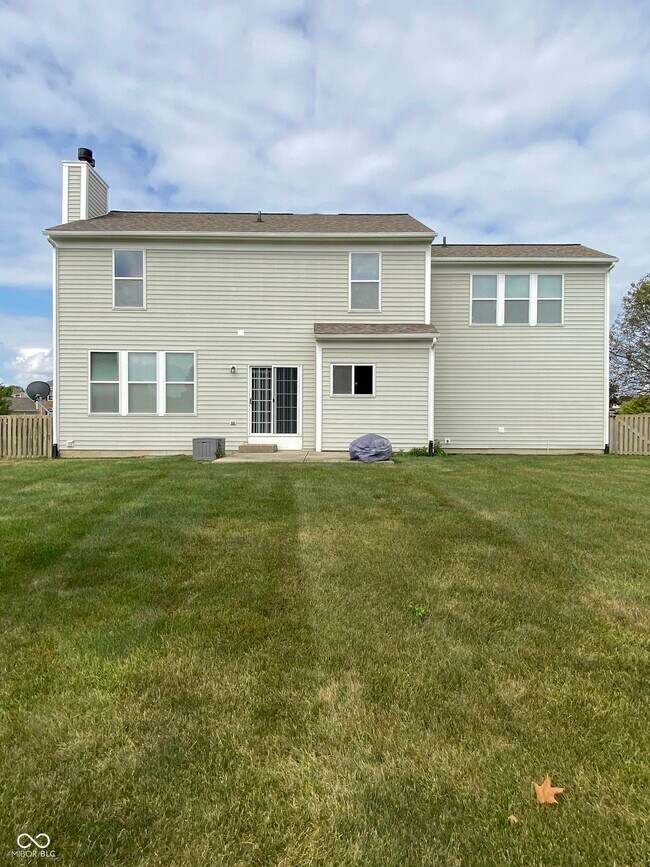 Foto del edificio - 14227 Autumn Woods Dr