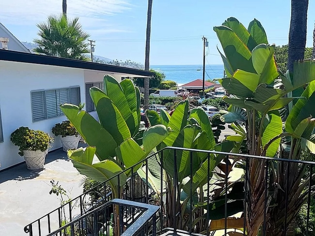 Foto del edificio - 250 Cliff Dr