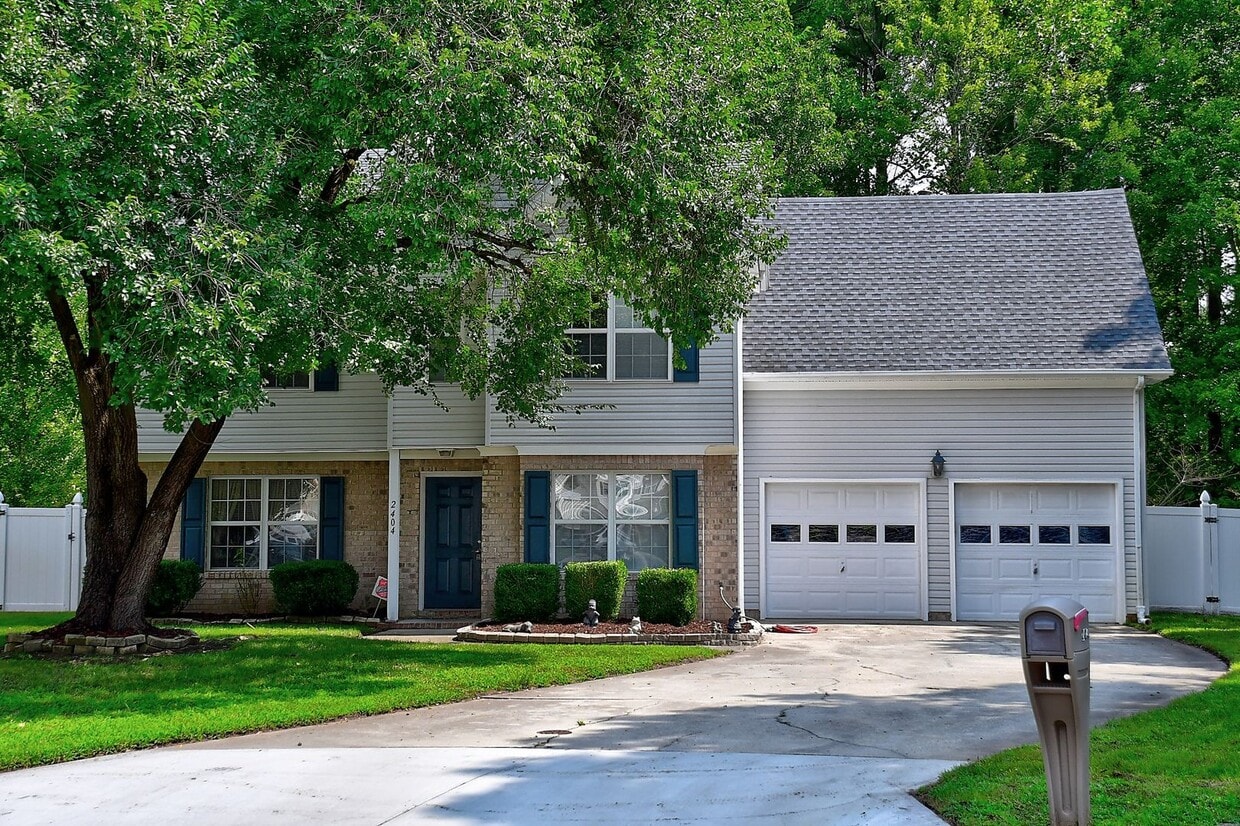 Foto principal - FOR RENT - Chesapeake in Bryant Farms / De...