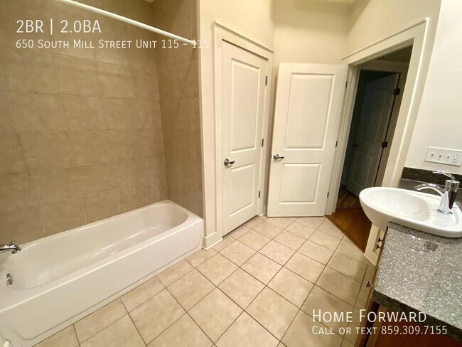 Foto del edificio - 650 S Mill St