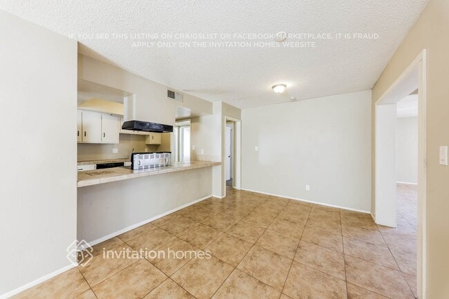 Building Photo - 6938 W Haven Ave