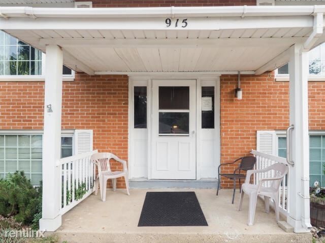 2 br, 1 bath - 917 E Main St Apt 8 - 2 br, 1 bath  - 917 E Main St Apt 8