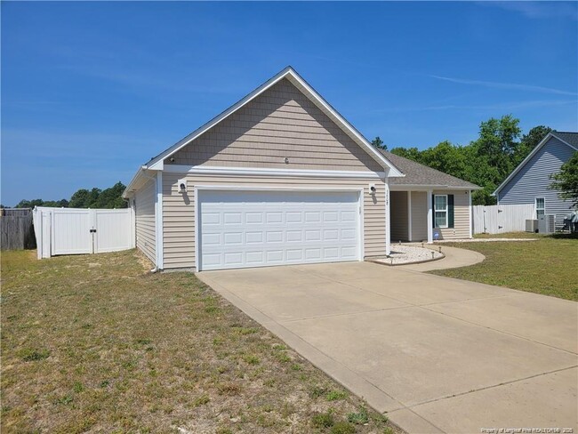 Foto del edificio - 3608 Crosswinds Dr