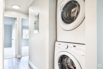 Lafayette Oaks photo'