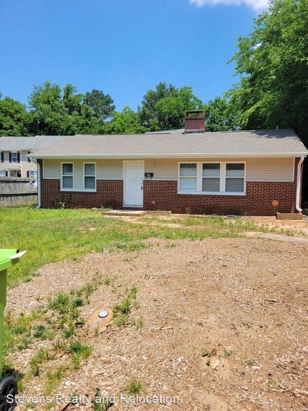 Primary Photo - 3 br, 2 bath House - 1411 E Lane Street